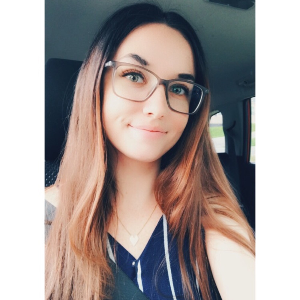 Meet your Posher, Kaitlin